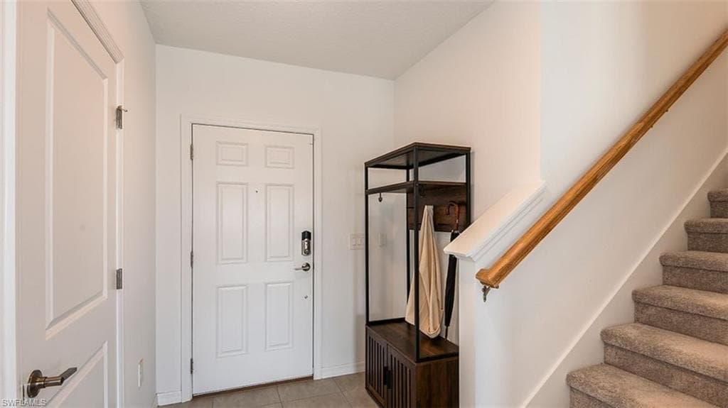 6512 Equinox LN-19