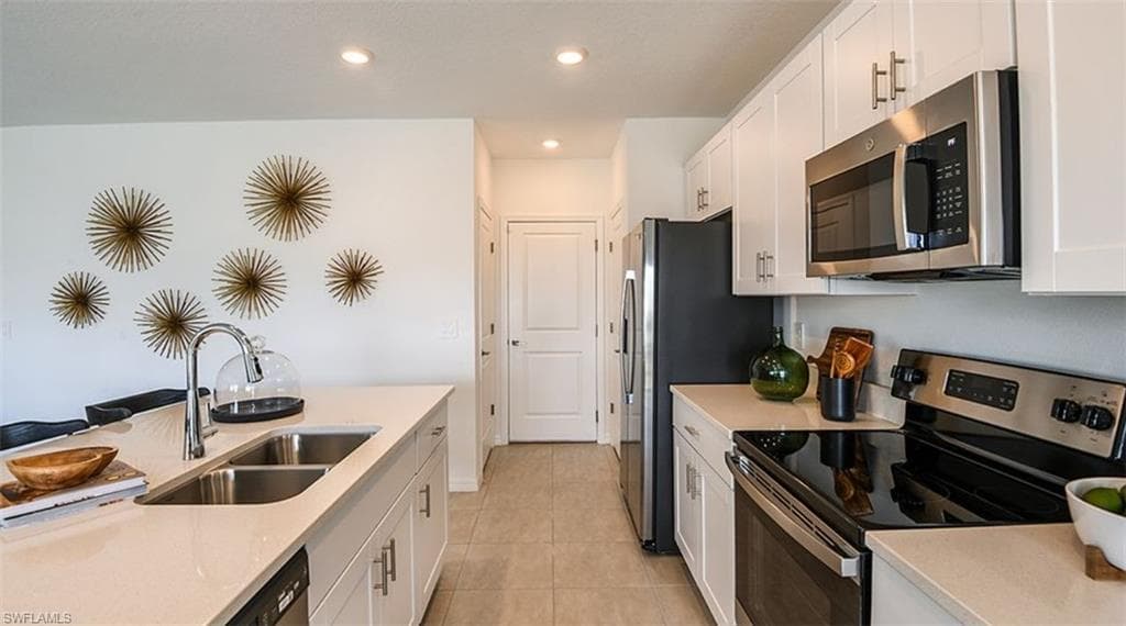 6512 Equinox LN-8