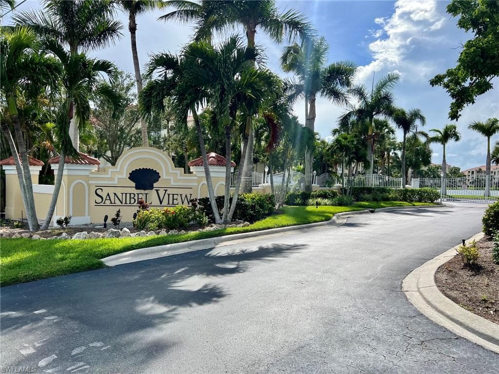 20061 Sanibel View CIR 204-44