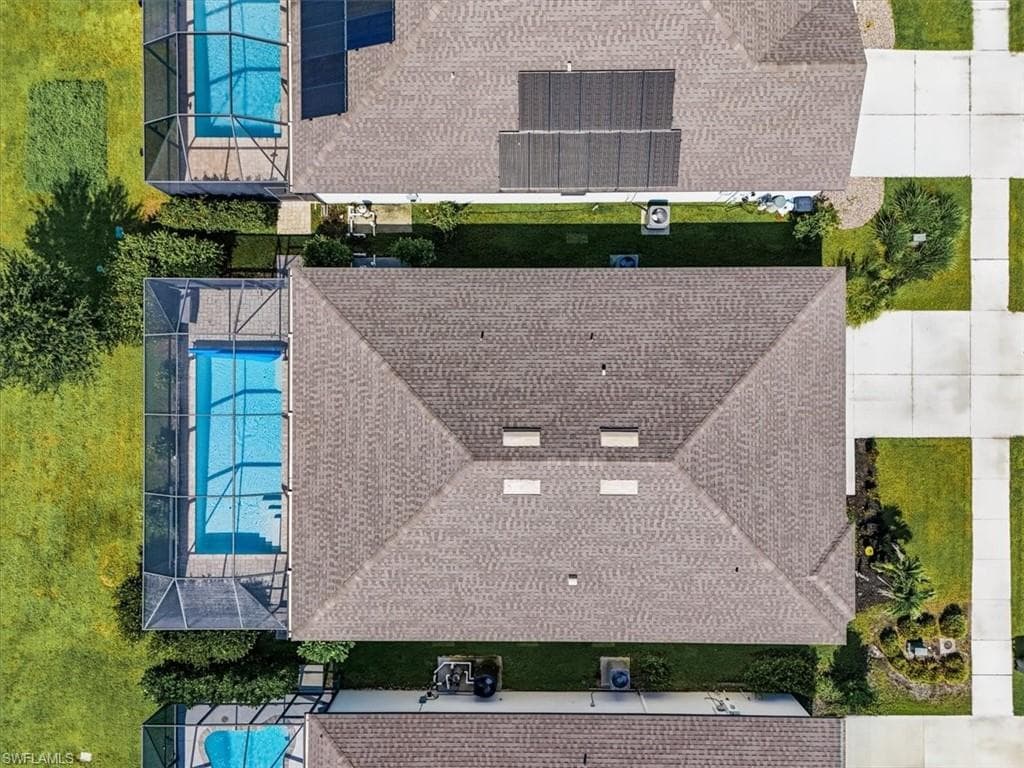 10761 Firebush CIR-33