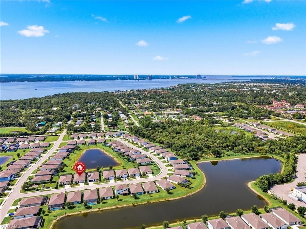 10761 Firebush CIR-36