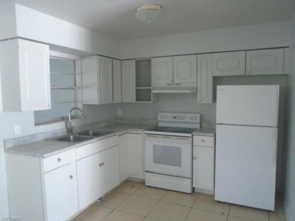 4941 Howard ST-4