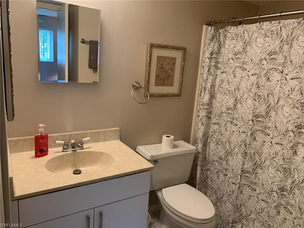 1004 Manatee RD H204-19