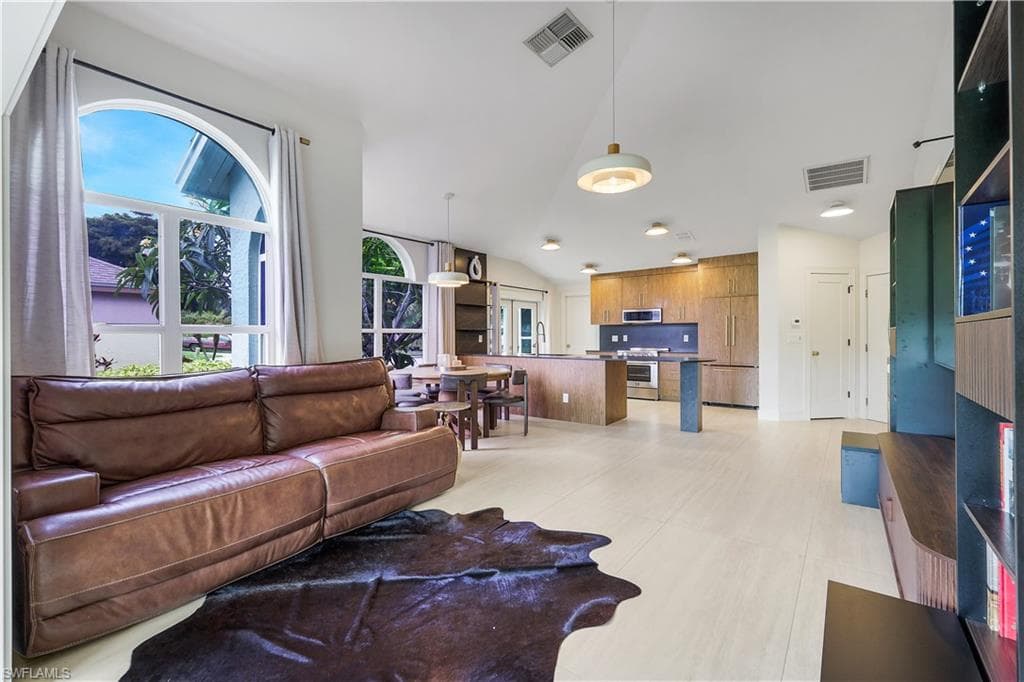 21167 Butchers Holler-6
