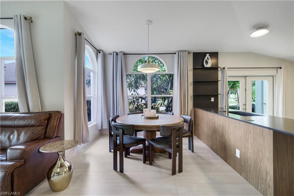 21167 Butchers Holler-12