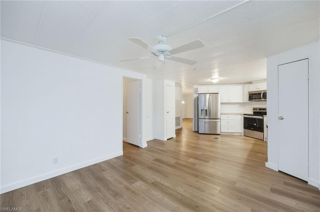 27380 Valois DR-9