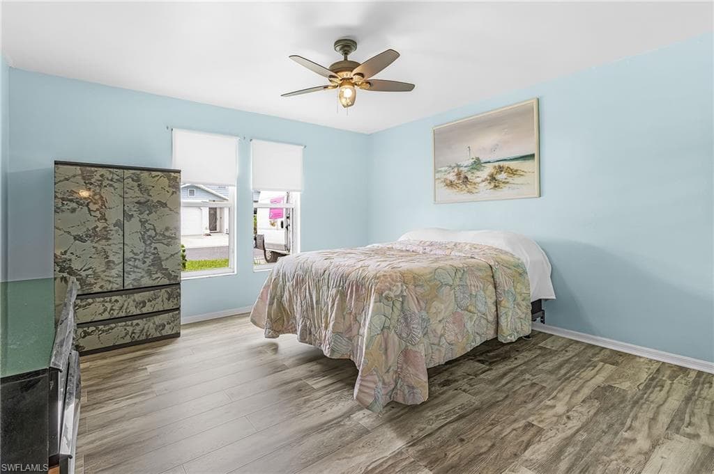 13721 Markham LN 4-14