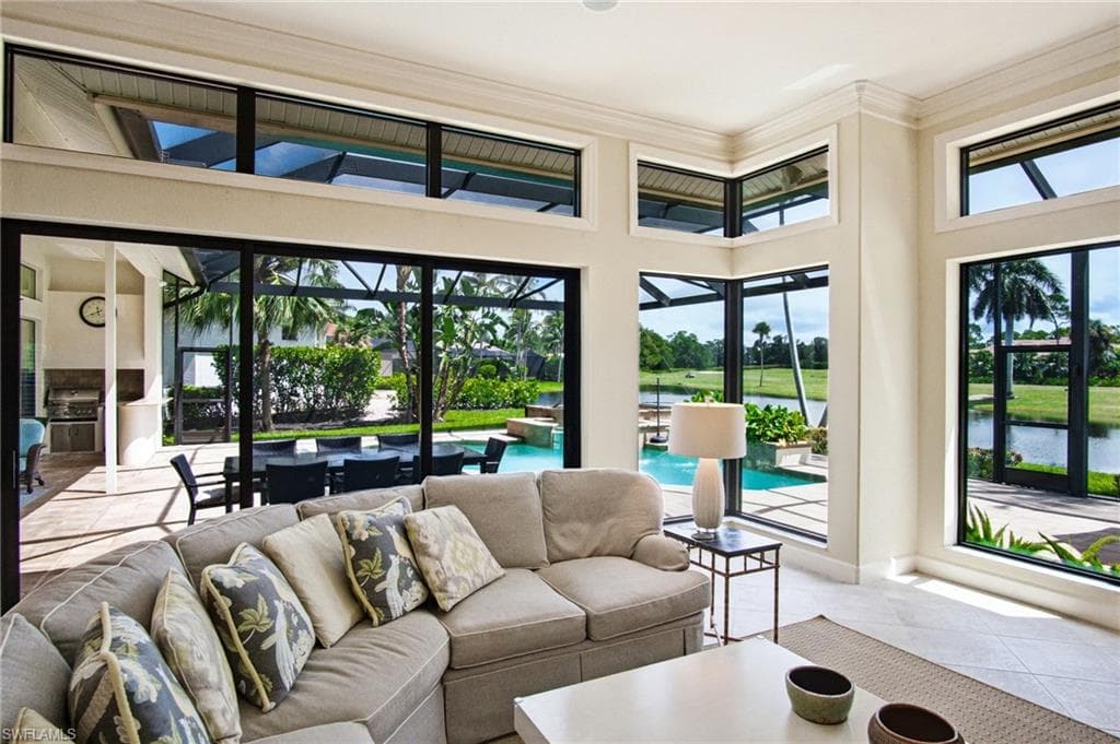 212 Cheshire WAY-10
