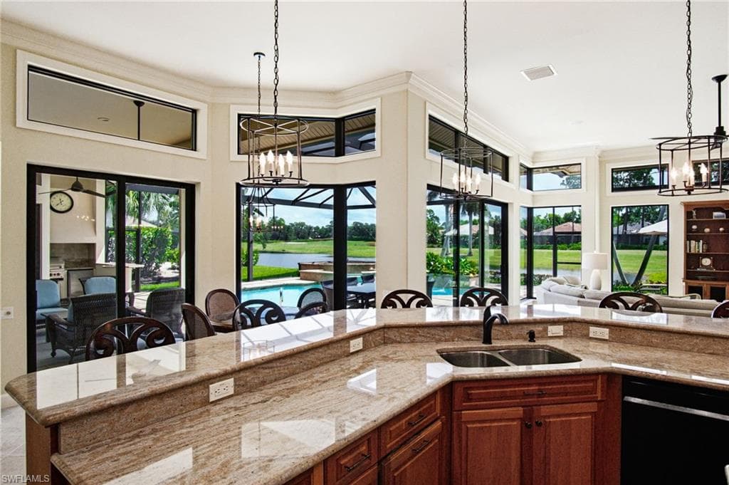 212 Cheshire WAY-14