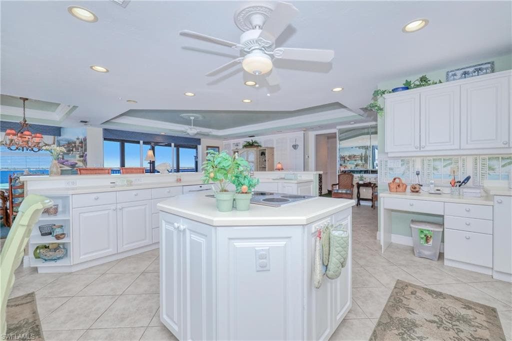 15100 Harbour Isle DR 701-13