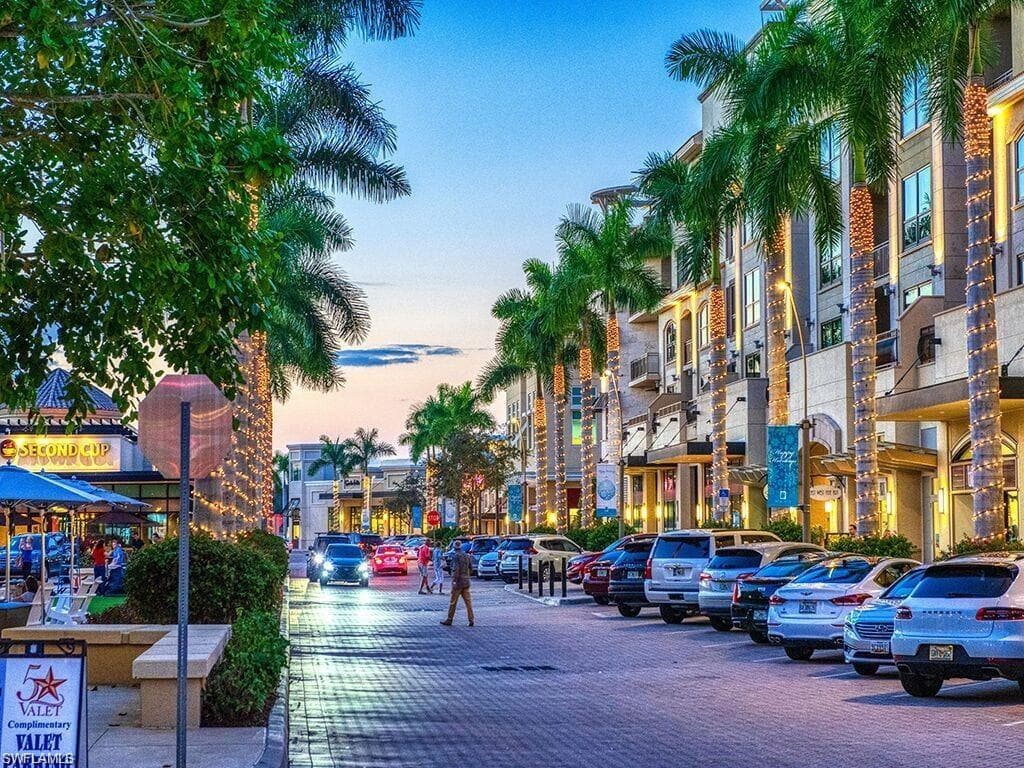 589 Beachwalk CIR P-203-34