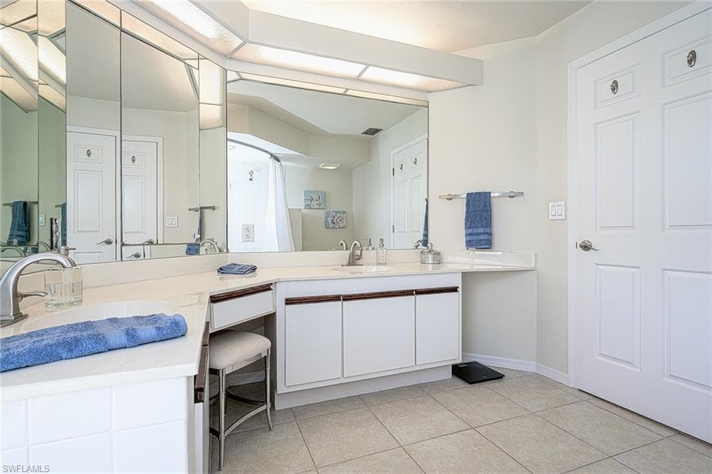 589 Beachwalk CIR P-203-15