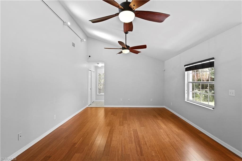 6857 Idlewild ST-17