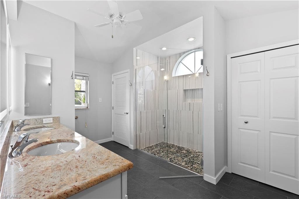 6857 Idlewild ST-28