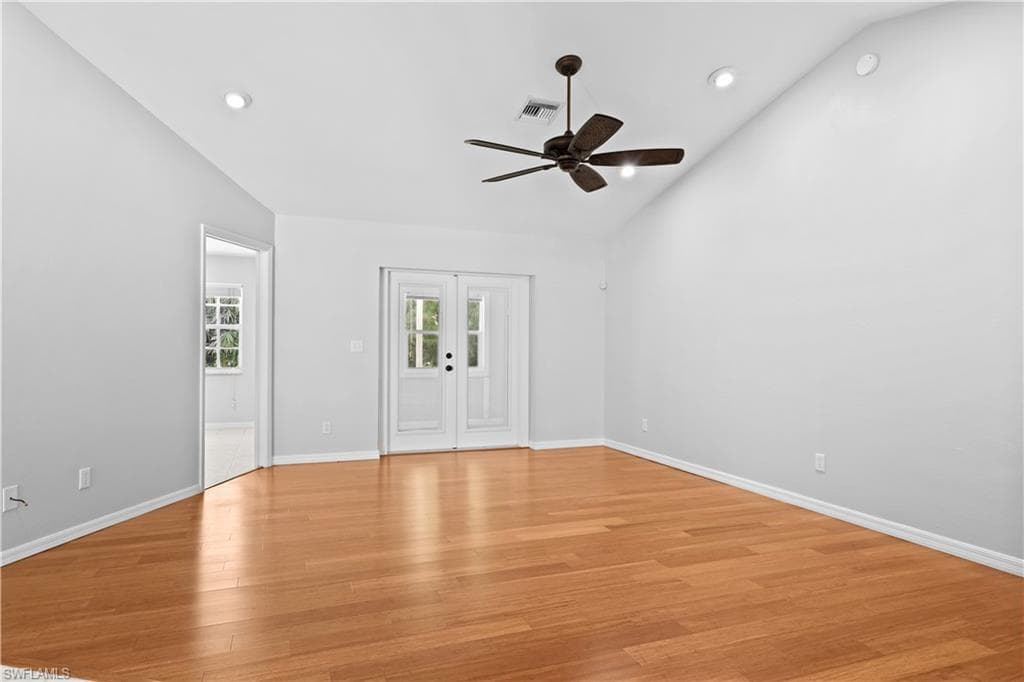 6857 Idlewild ST-14