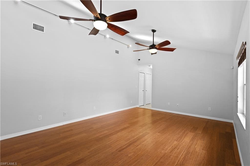 6857 Idlewild ST-18