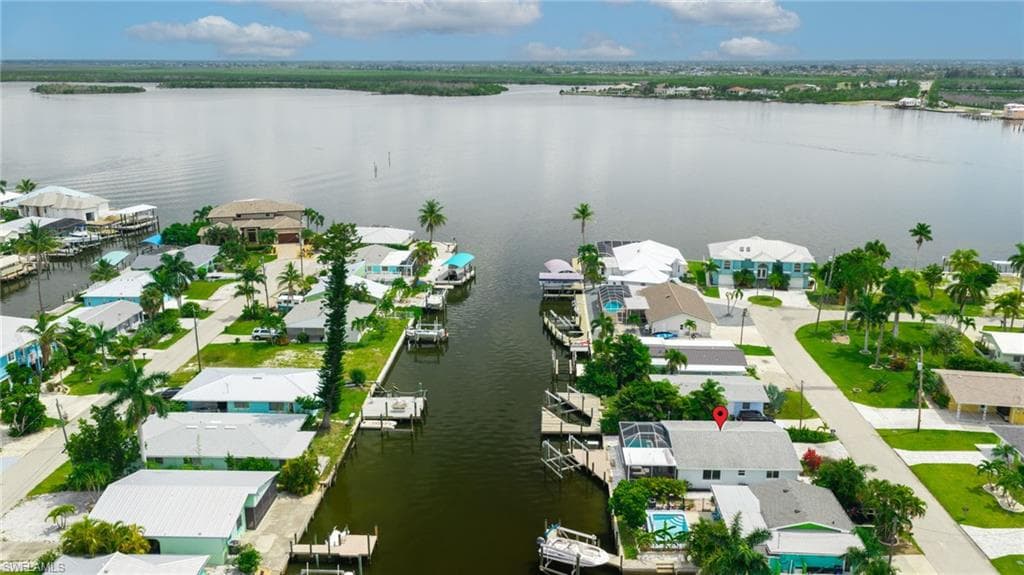 2574 Bayshore DR-40