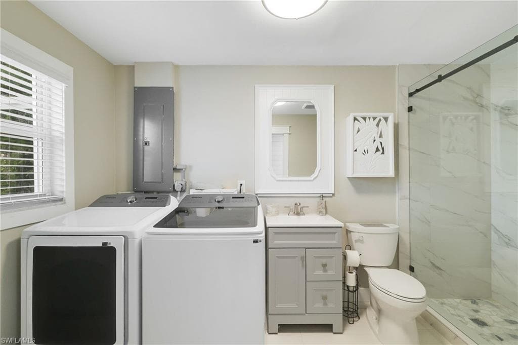 2574 Bayshore DR-8