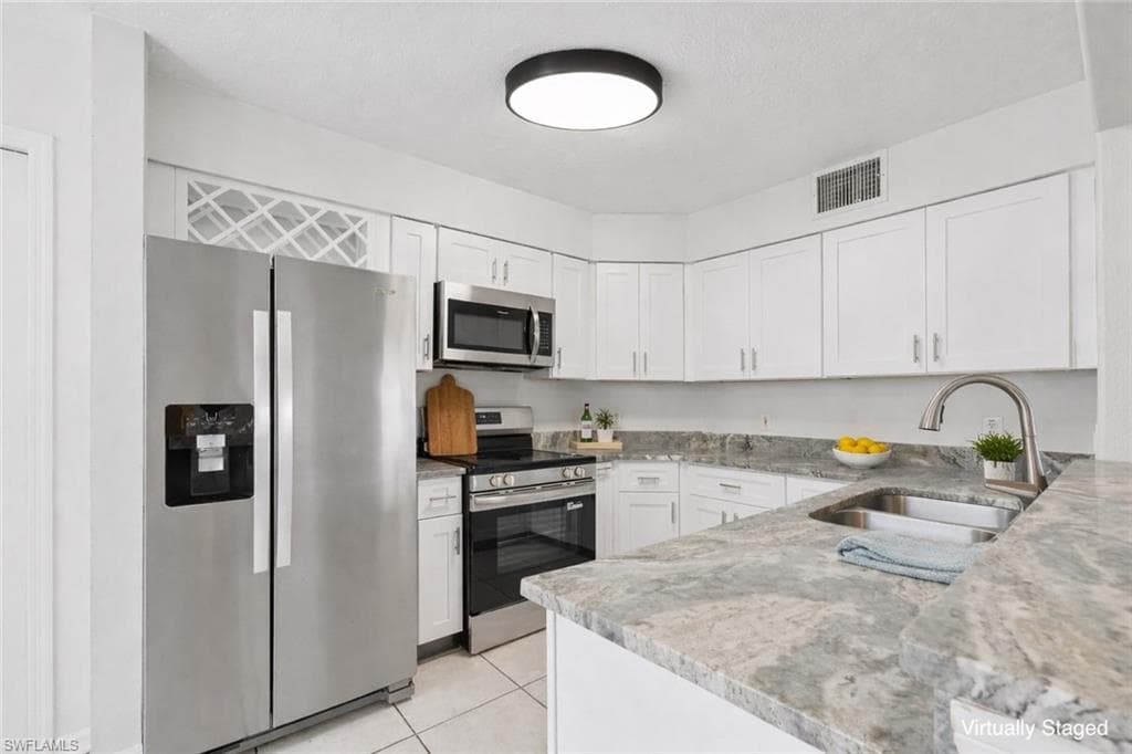 9570 Crescent Garden DR A102-22