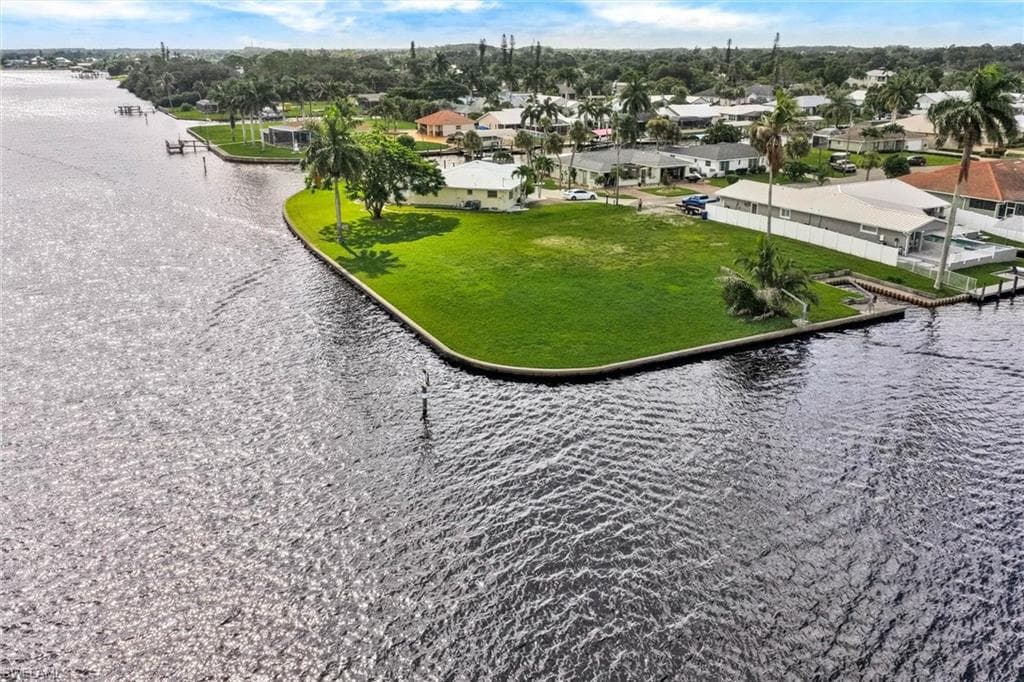 2193 Havana AVE-1