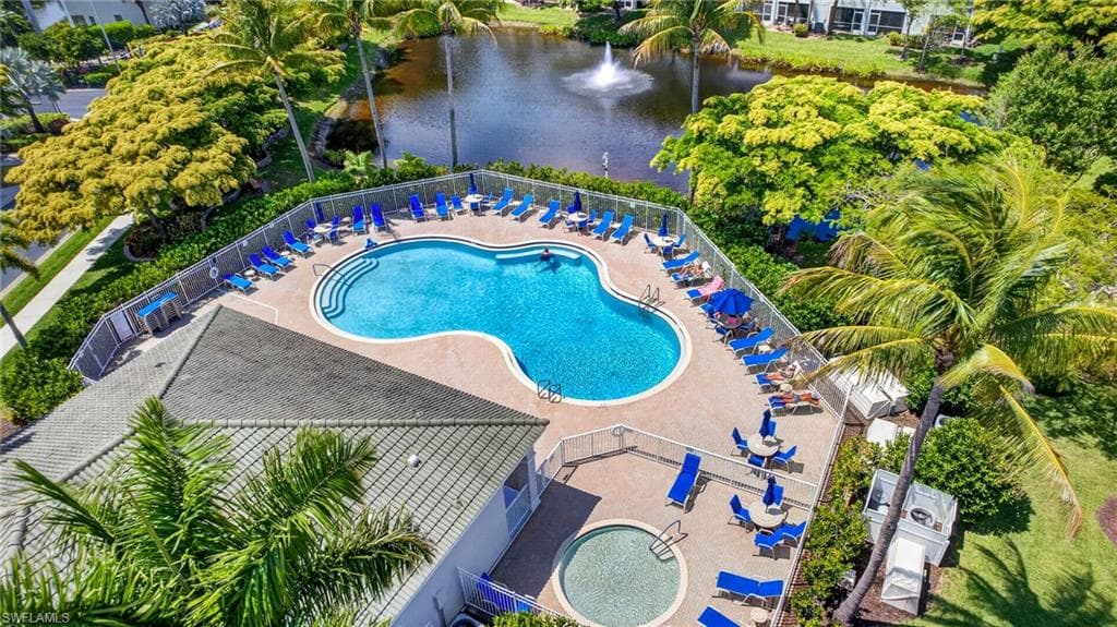 8289 Pacific Beach DR-27