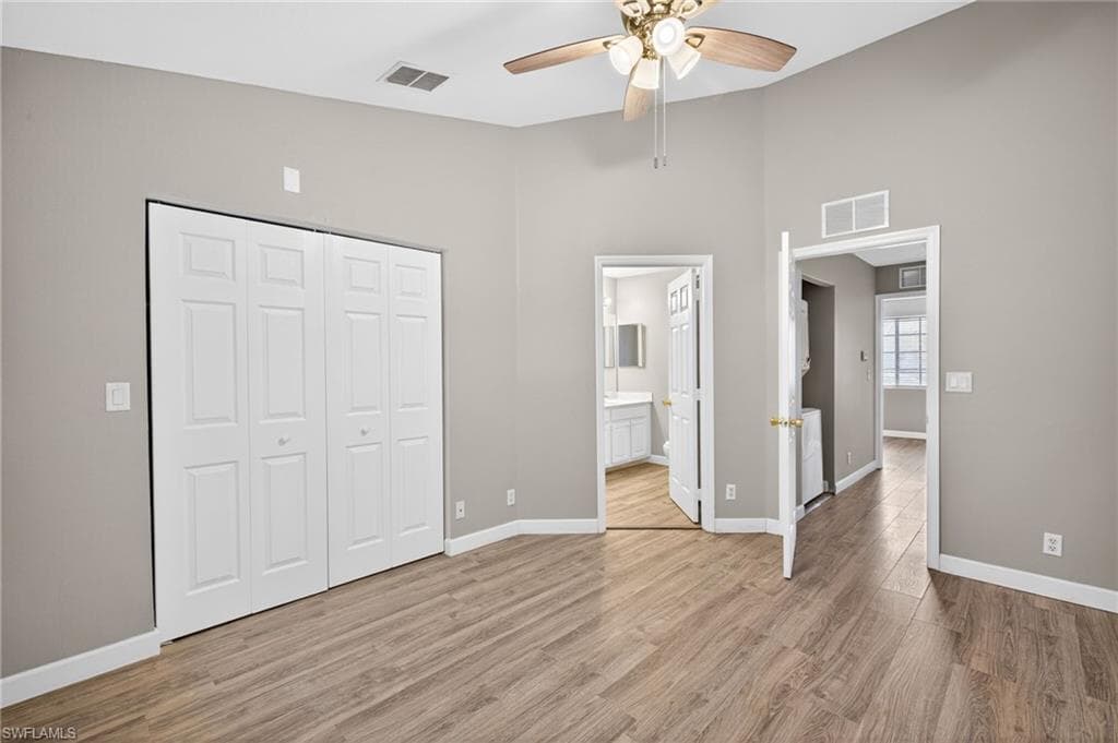 8289 Pacific Beach DR-13