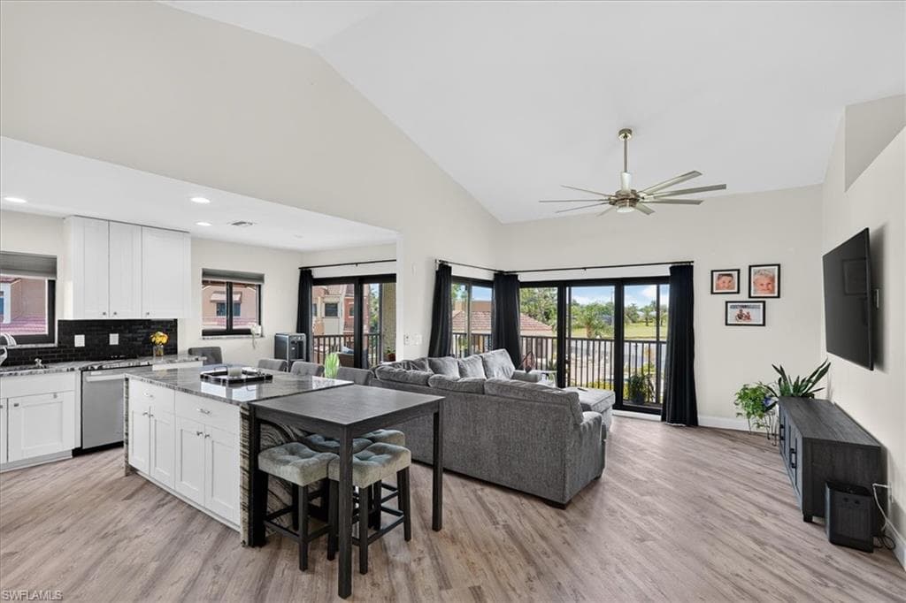 7150 Golden Eagle CT 221-5