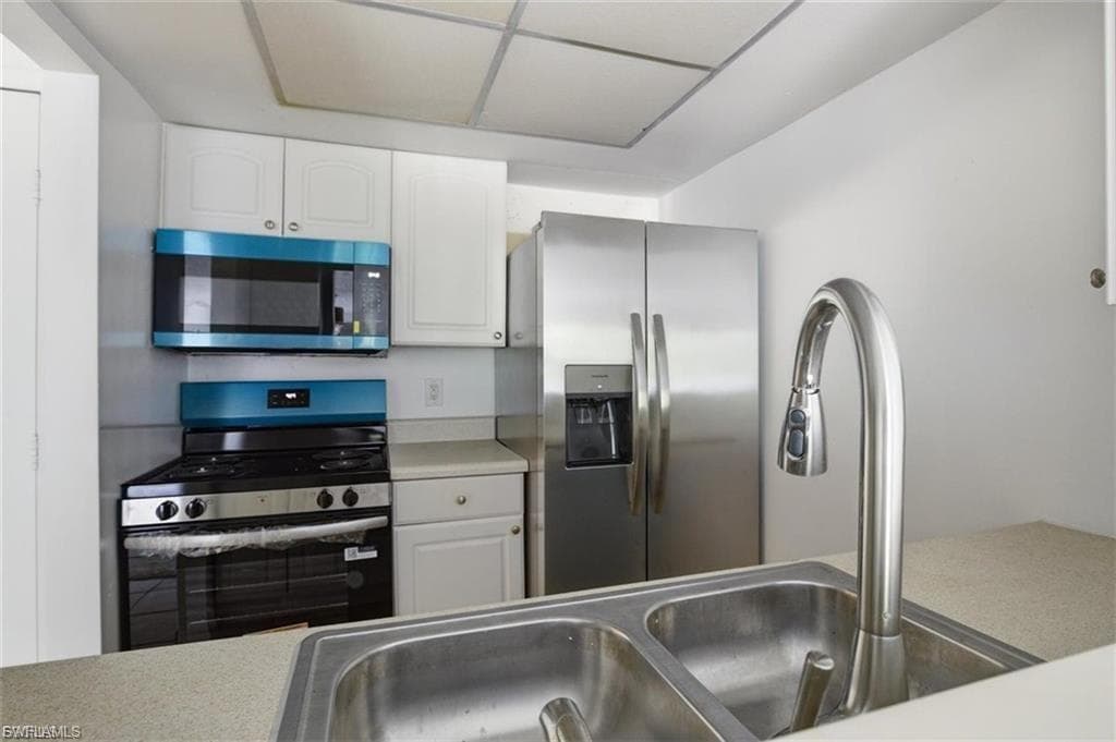3704 Broadway 310-2