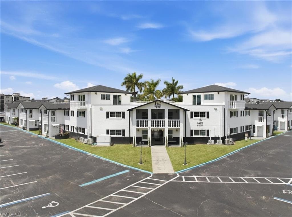 3704 Broadway 310-19