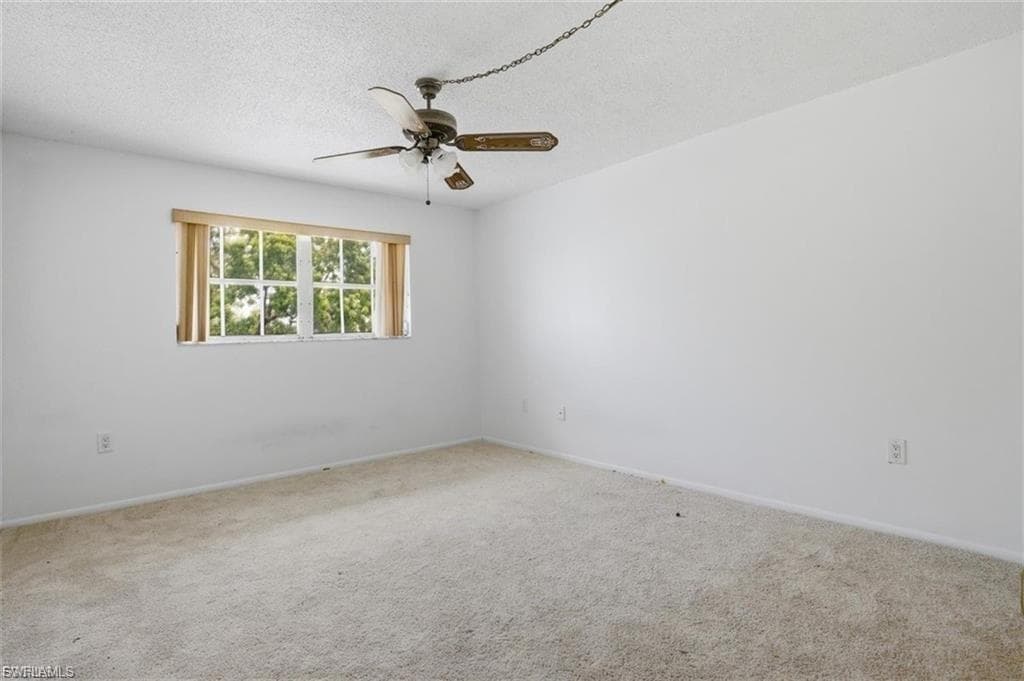 3704 Broadway 310-9