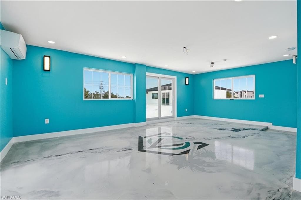 3704 Broadway 310-14