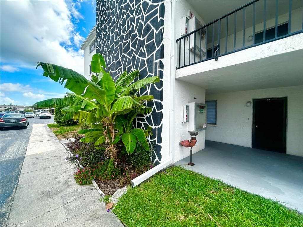 4906 Victoria DR 103-2
