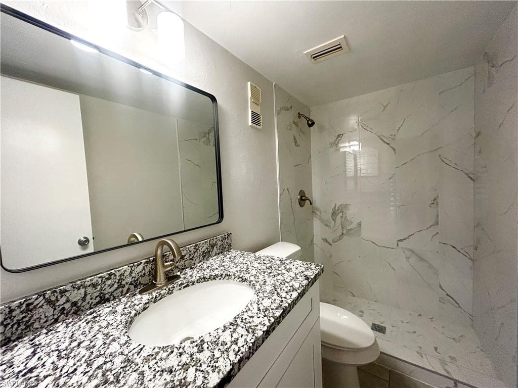 4906 Victoria DR 103-12
