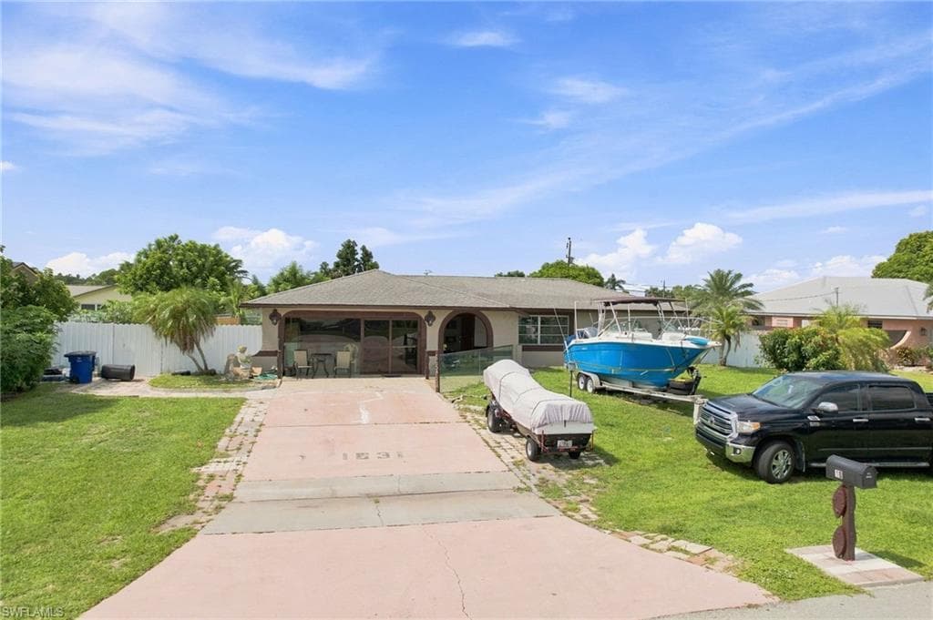 1631 Country Club PKWY-2