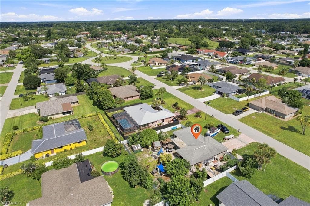 1631 Country Club PKWY-26
