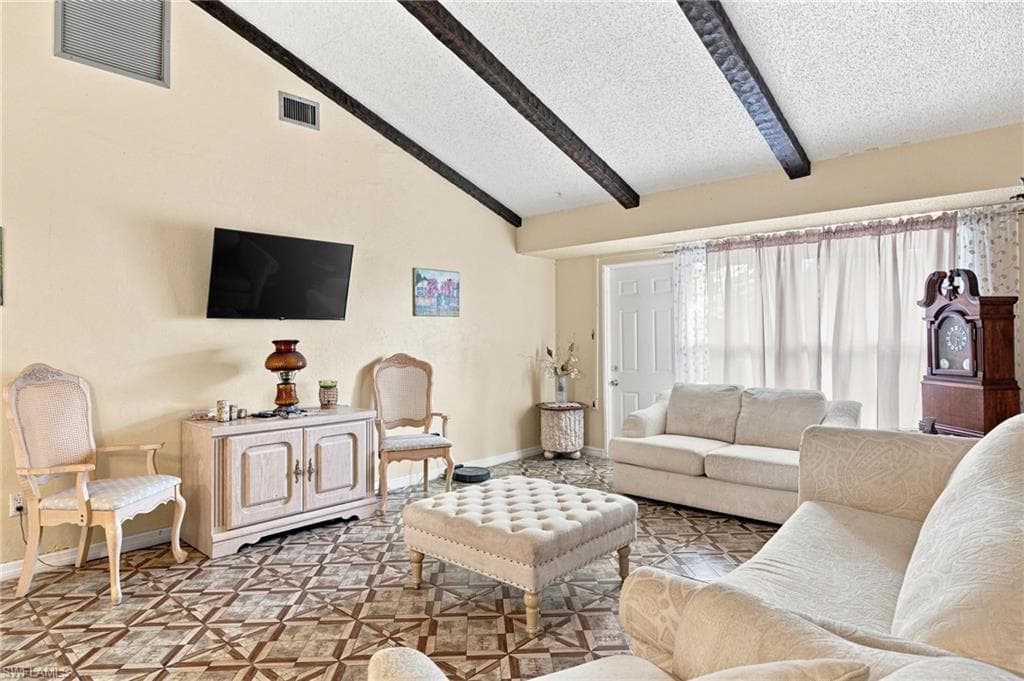 1631 Country Club PKWY-3