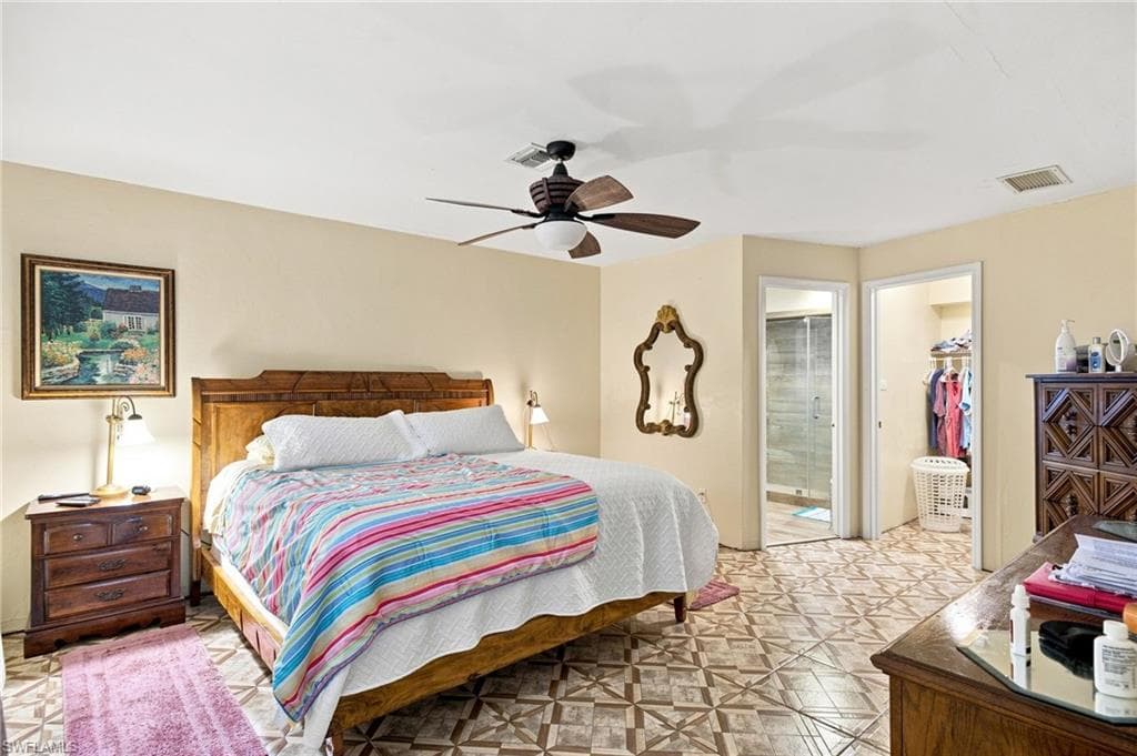 1631 Country Club PKWY-10