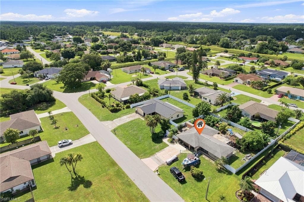 1631 Country Club PKWY-21