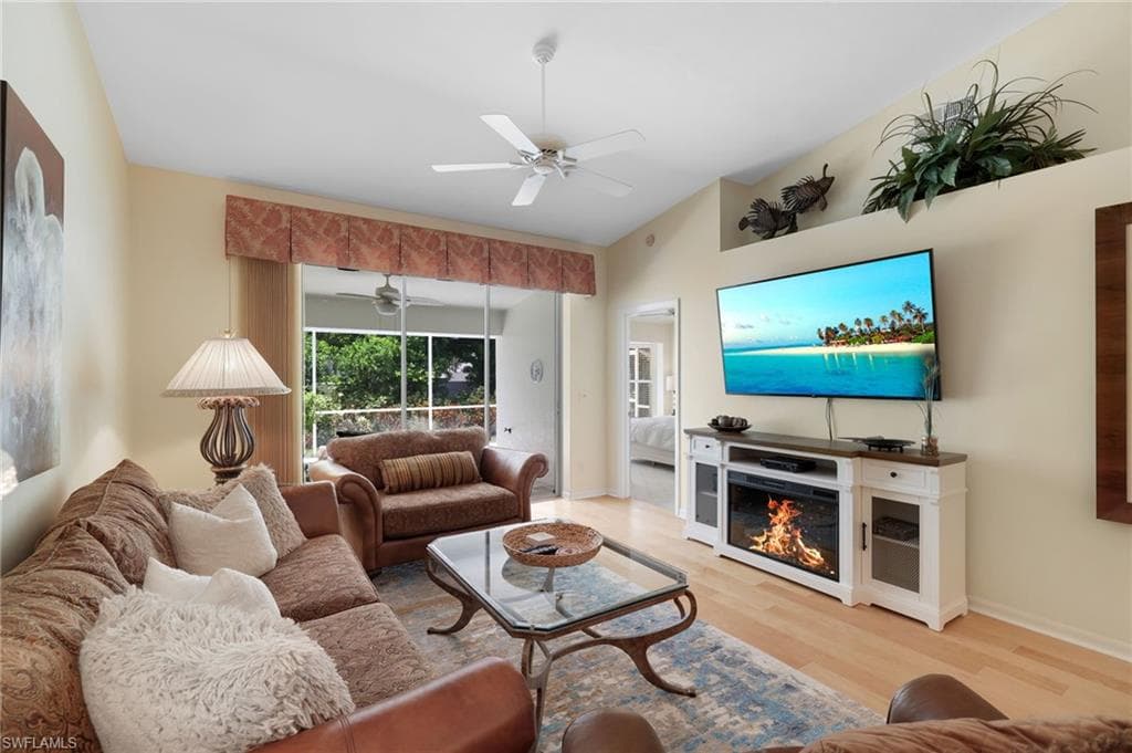 8009 San Vista CIR-13