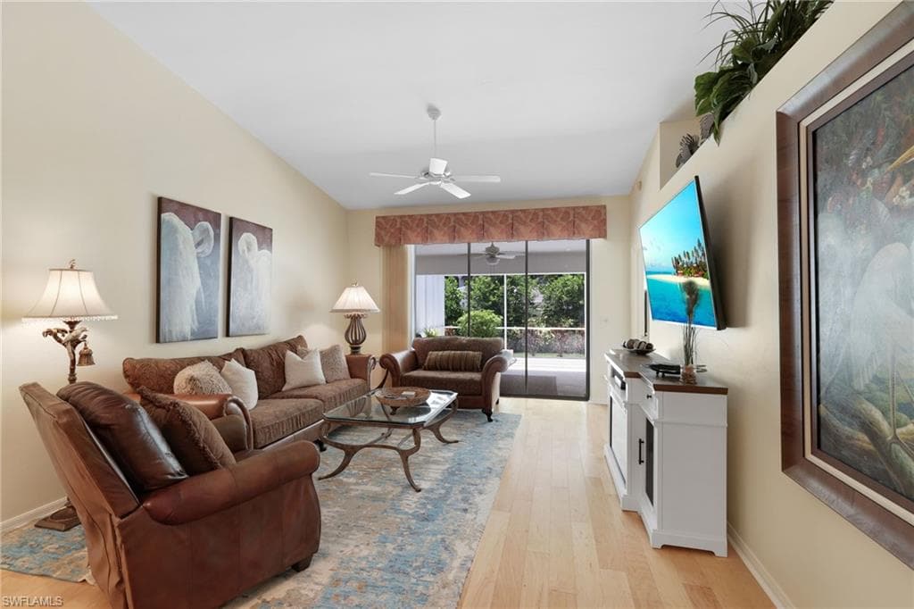 8009 San Vista CIR-12