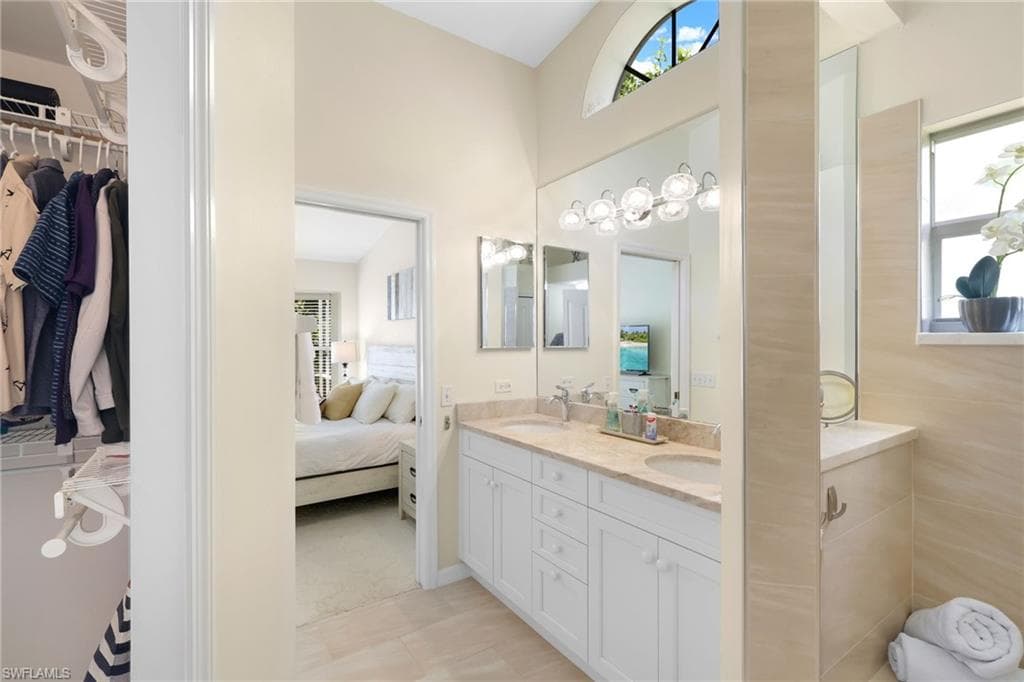 8009 San Vista CIR-26