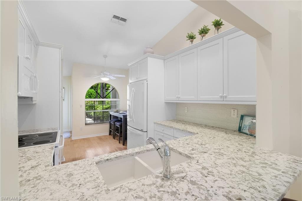 8009 San Vista CIR-7