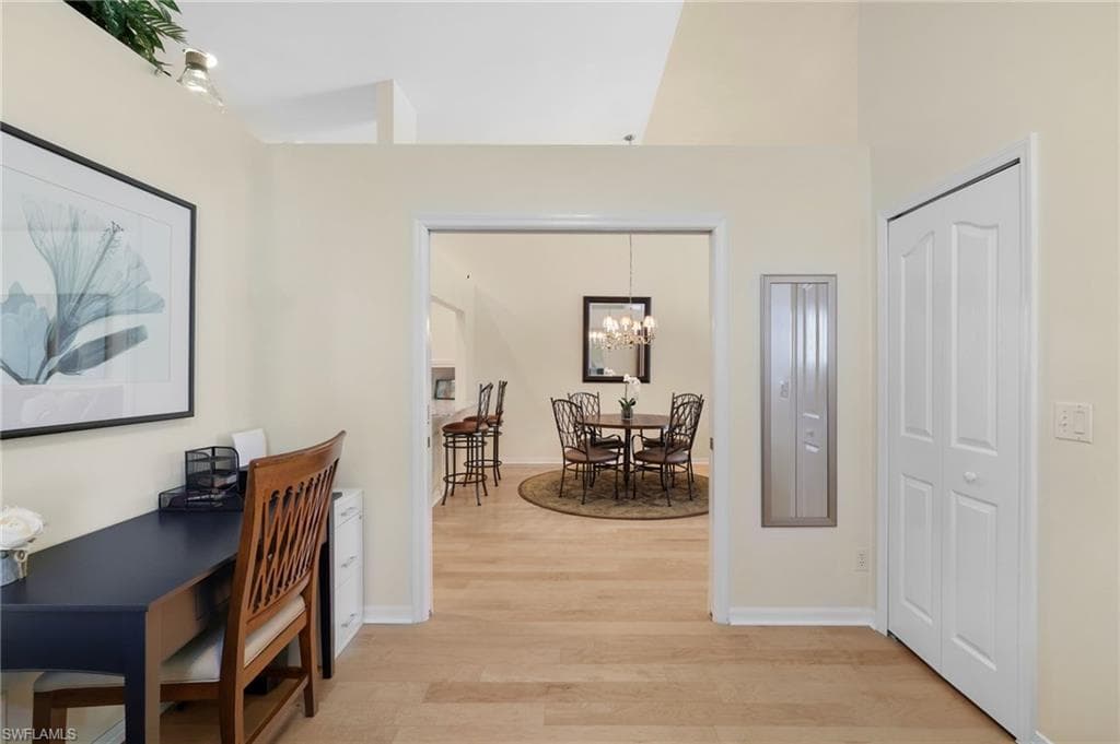 8009 San Vista CIR-30