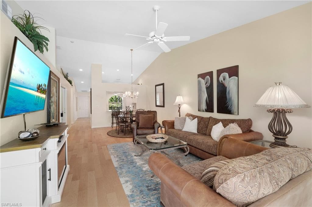 8009 San Vista CIR-14