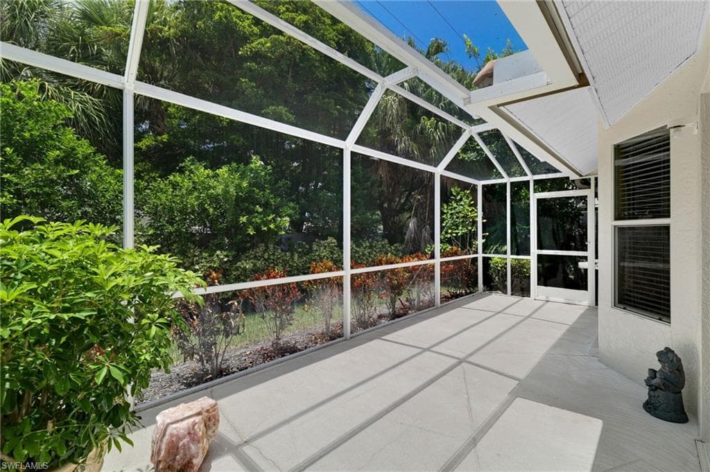 8009 San Vista CIR-40
