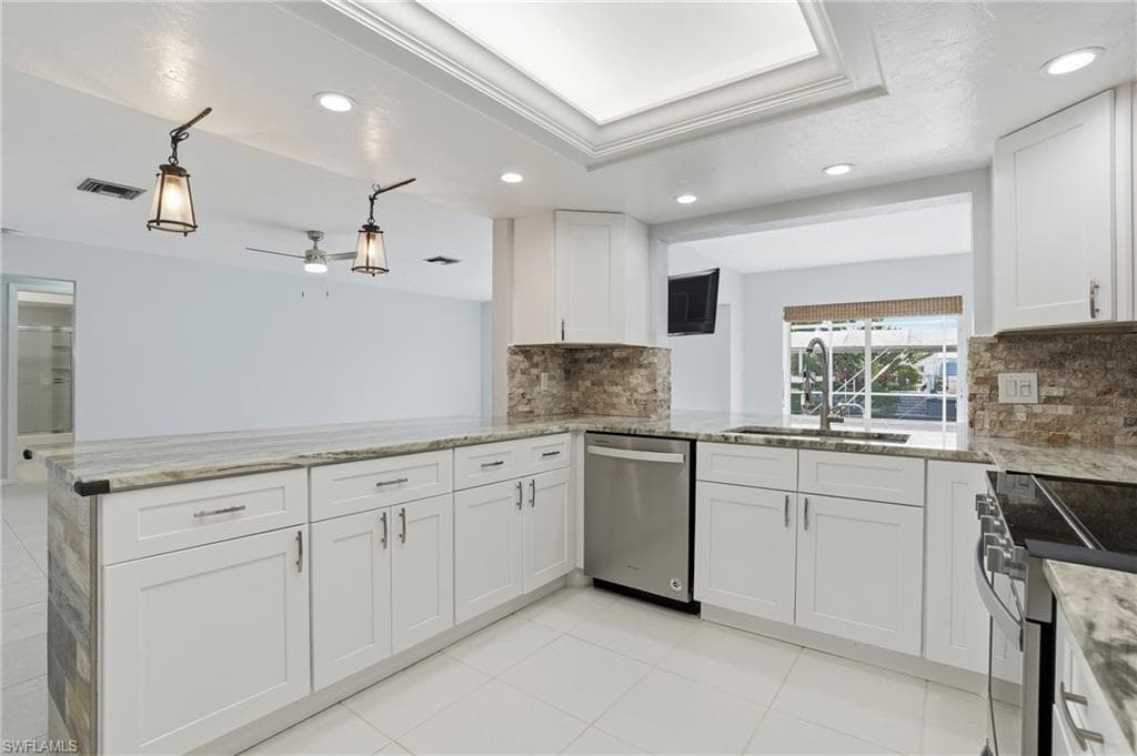5964 Baker CT-14