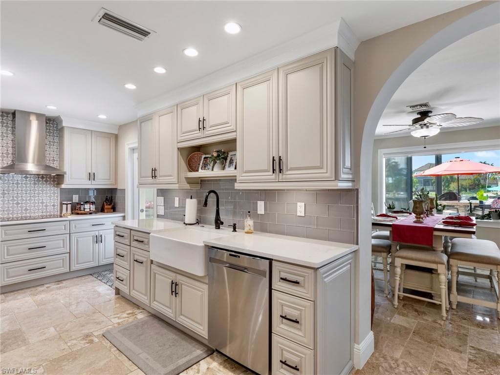 14641 Fair Haven RD-23