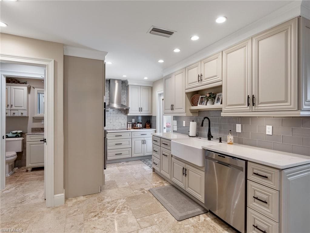 14641 Fair Haven RD-24