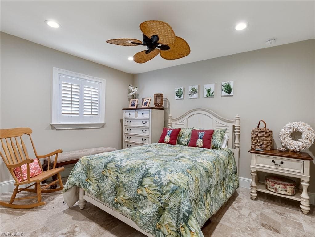 14641 Fair Haven RD-35