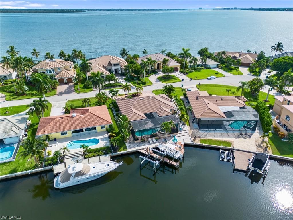 14641 Fair Haven RD-4